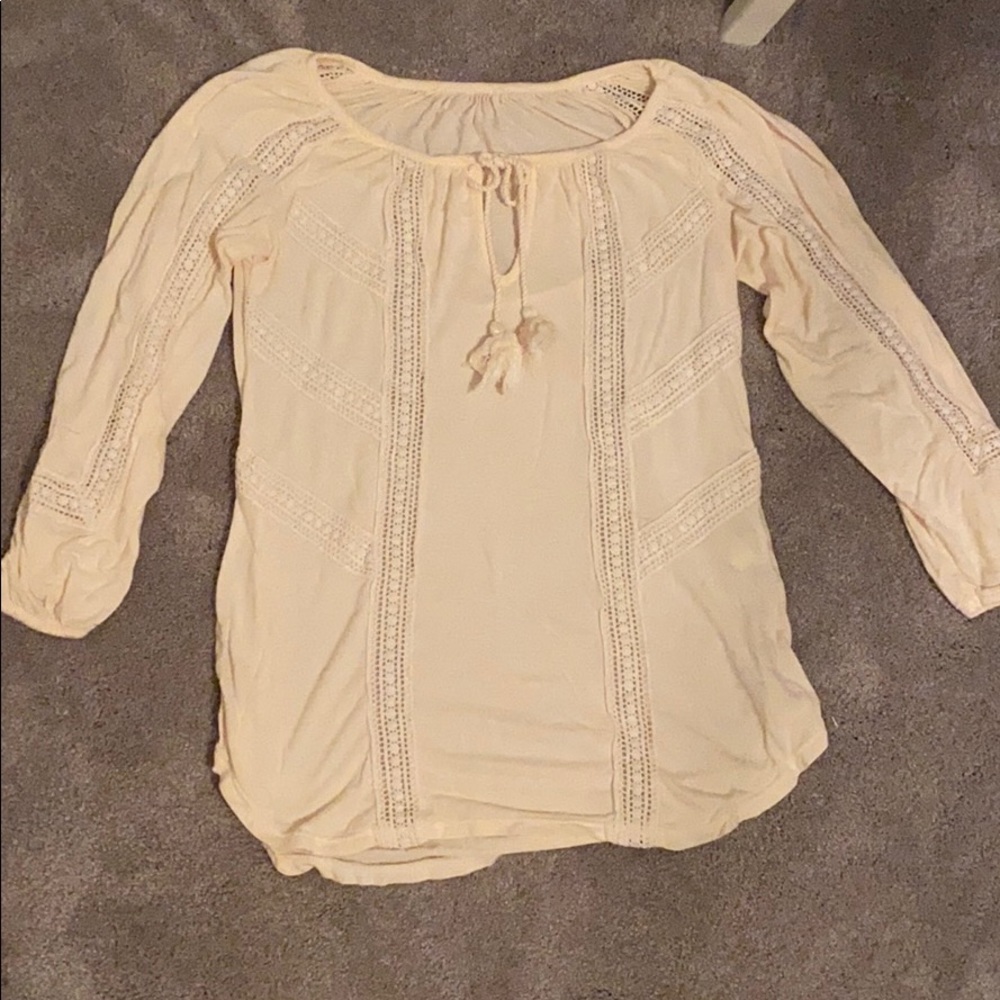 Long Sleeve Shirt with Lace